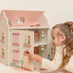 Casa De Muñecas De Madera