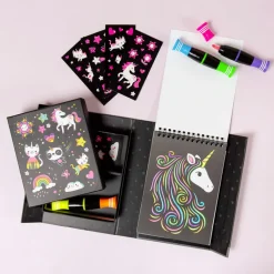 Neon Colouring Set: Unicornios Y Amigos